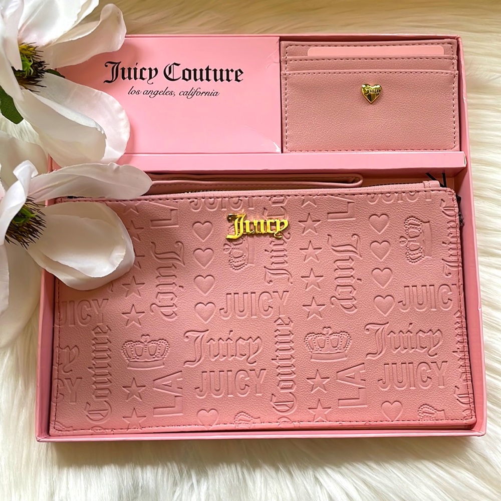 (LT17) NIB Juicy Couture Wristlet & ID Card